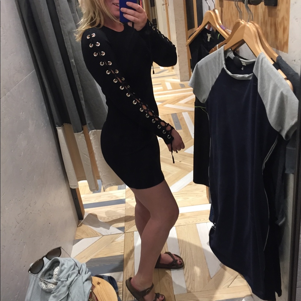 ✨NWT silence and noise black long sleeve dress